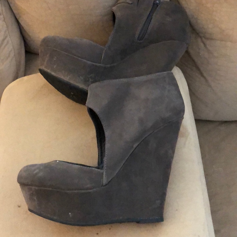Wedges - Picture 3 of 3